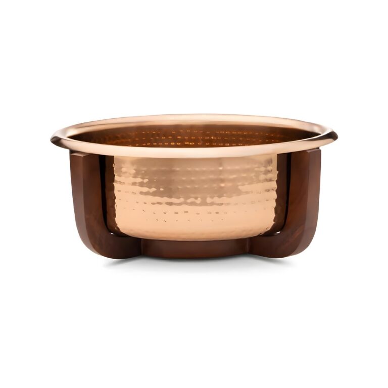 Hammered copper presentation bowl with wooden base, 40x15 cm