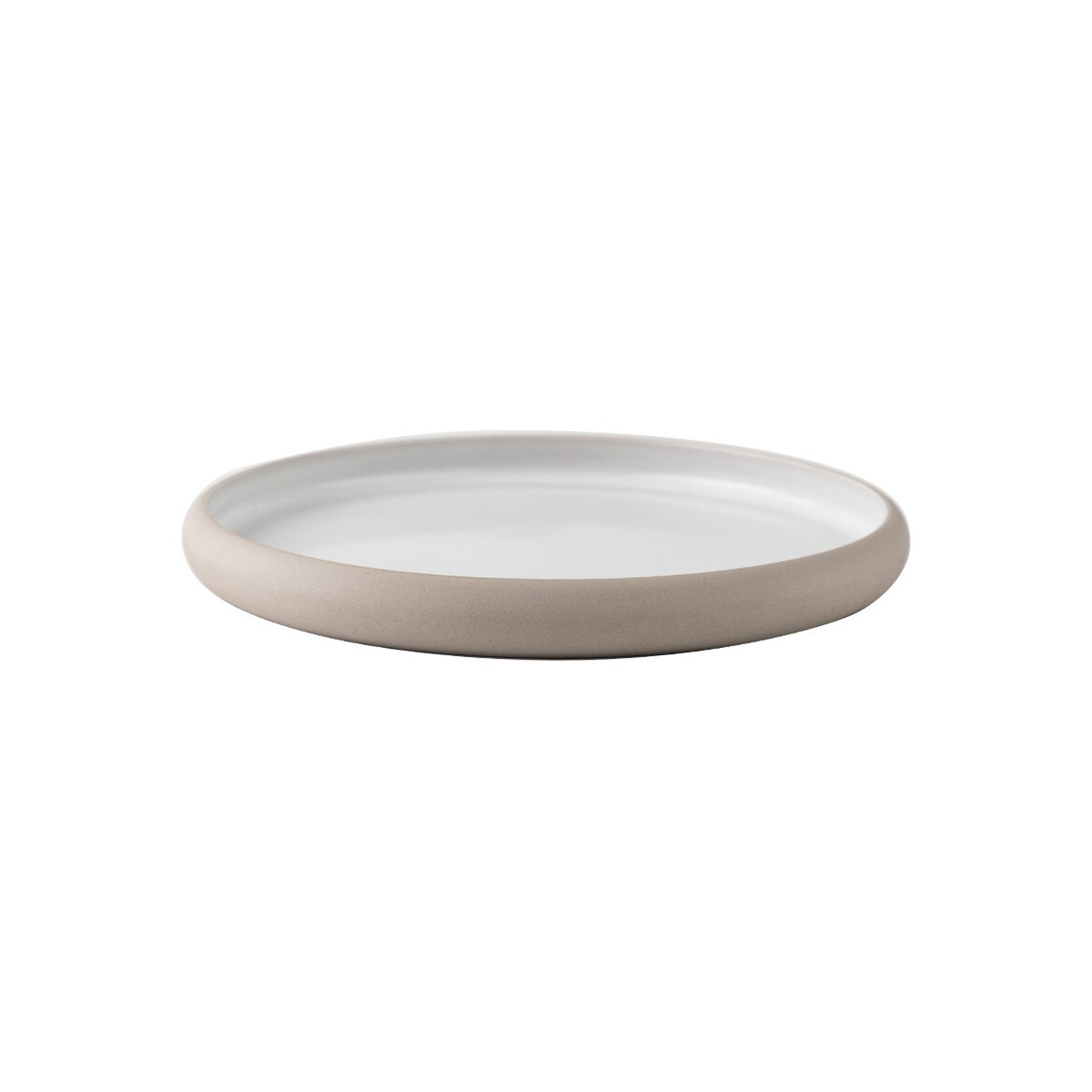 Kumo Porcelain Shallow Plate 27cm Kumo porcelain shallow plate, 27 cm