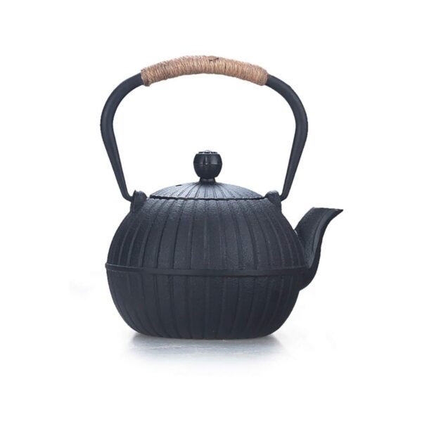 Black cast iron Asian teapot with filter, 500 ml