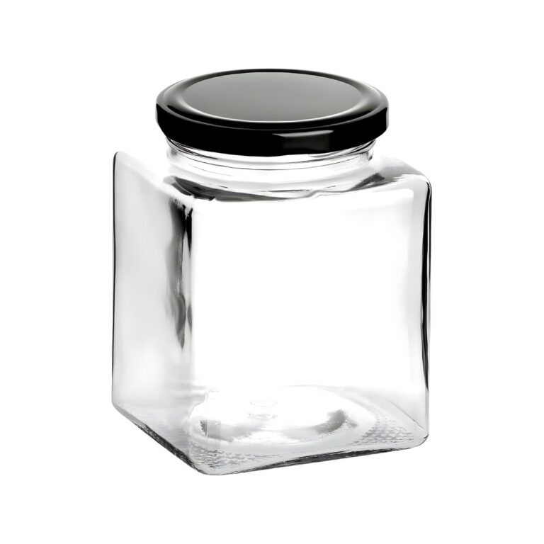 Square mini glass jar with black lid, 630 ml